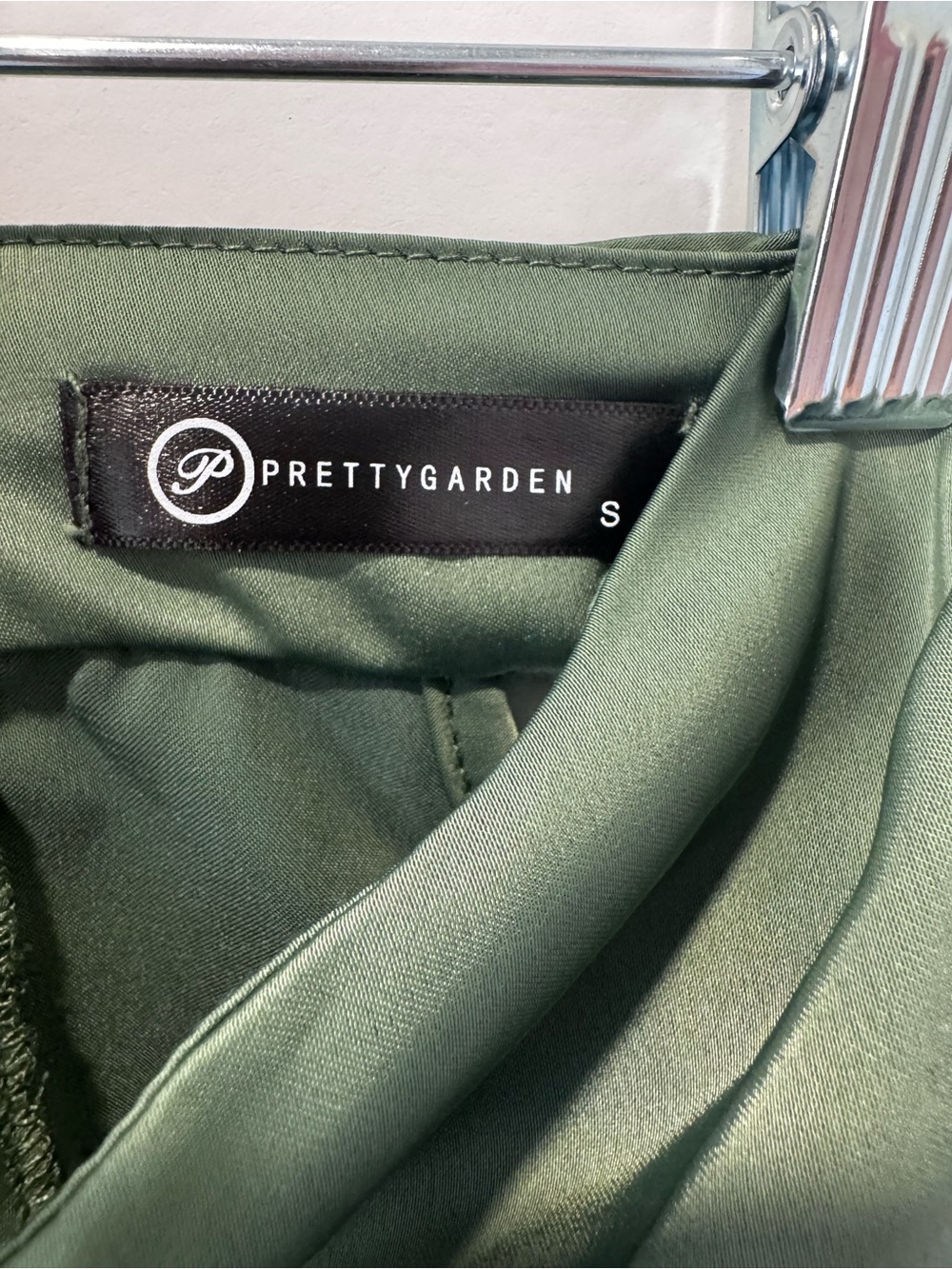 PrettyGarden Women's Olive Green Chinos